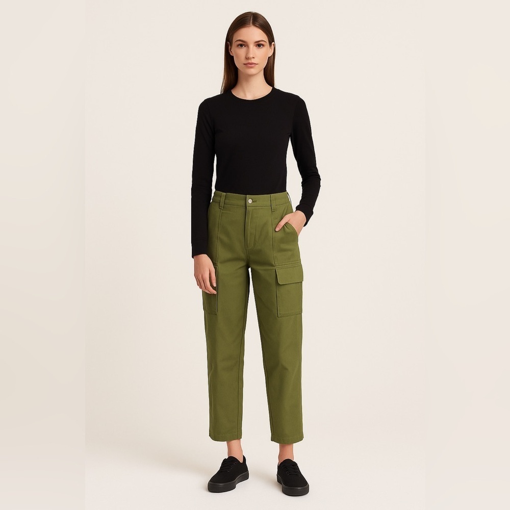 SHEIN olive green women’s cargo pants. Multiple pockets. L 8/10 NWOT 100% cotton